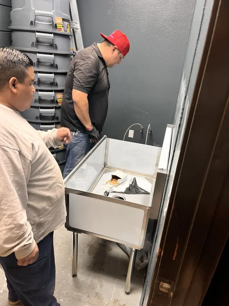 Commercial plumbing and sink installation in Washington Mall